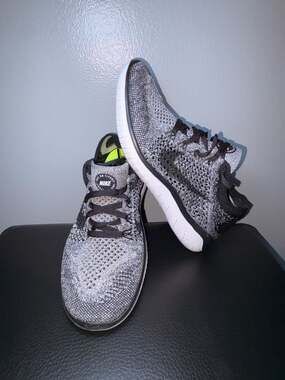 Vtg Nike Free RN Flyknit 2018 Oreo Blk/Wht Running Shoes 942839-101 Size 6